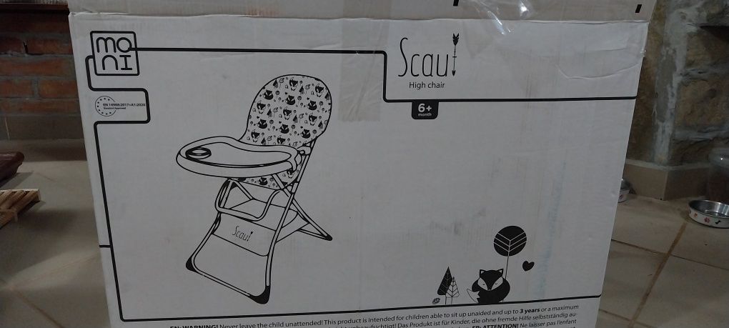 Ново столче за хранене Moni scaut