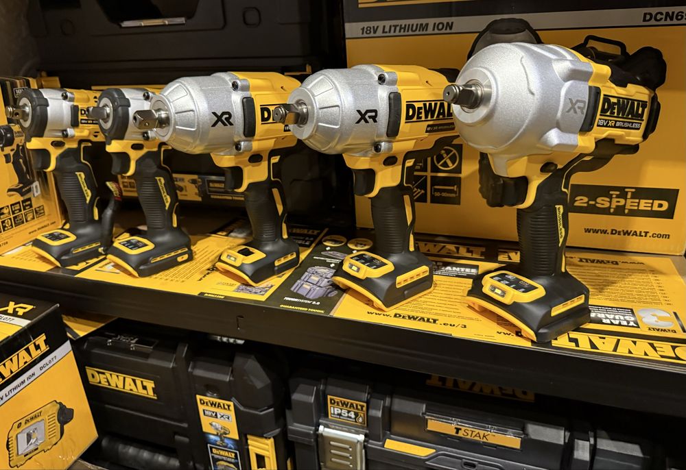 Гайковерт DeWALT 18V