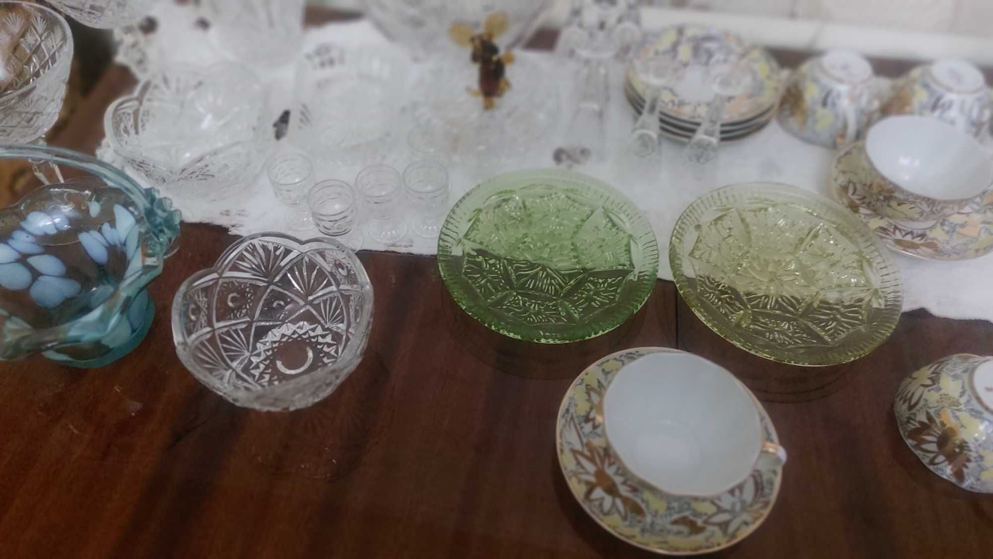 Хрусталь,фарфор,статуэтки,рюмки,фужеры