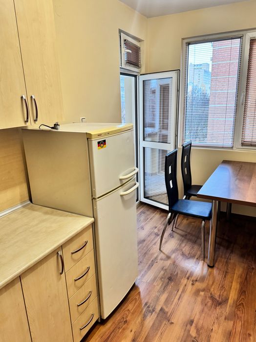 Дава се под наем Тристаен апартамент в Стара Загора, Център - 65 кв.м за 331.5 € - Снимка #4