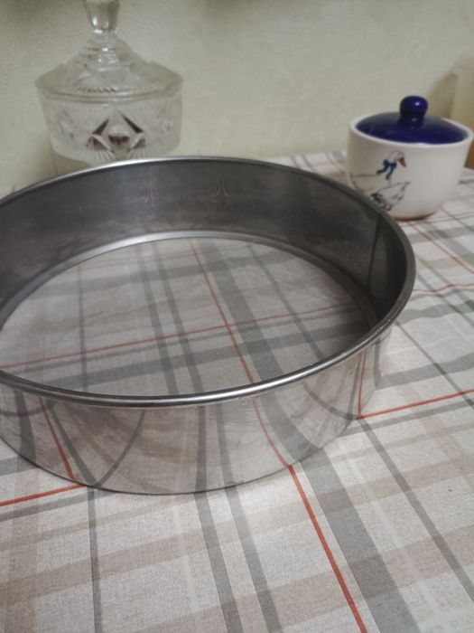 Продам сито металлическое , новое .