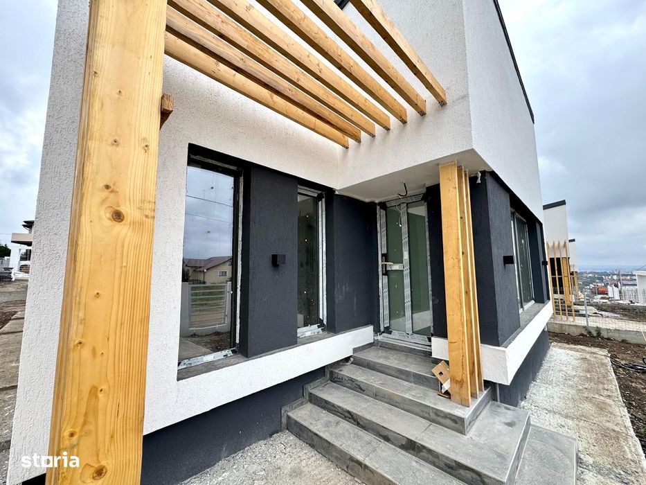 Casa plan parter, Mall Moldova