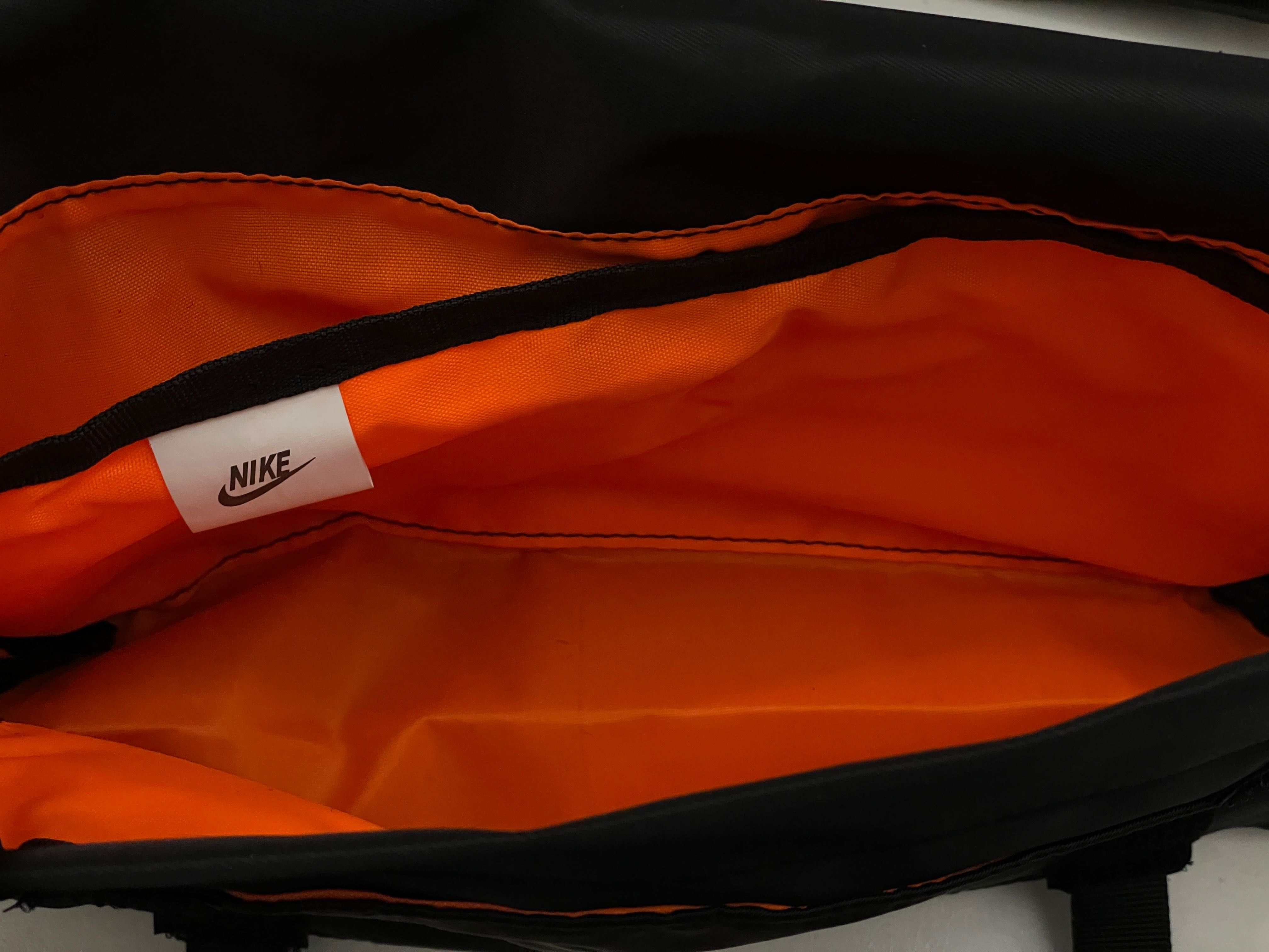 Nike чанта (малка)