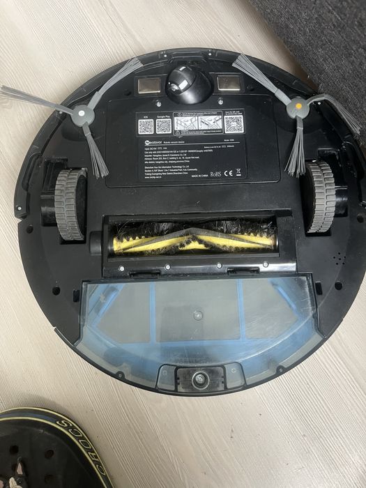 Dezmembrez robot de curatenie Neatsvor