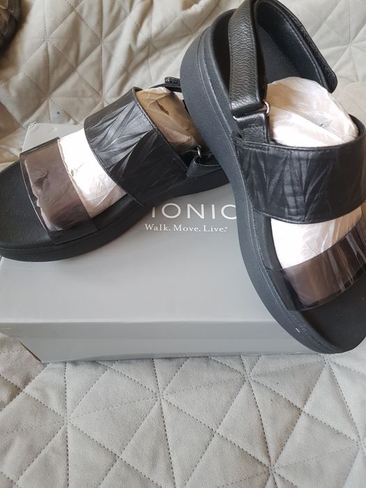 Ортопедични сандали Vionic