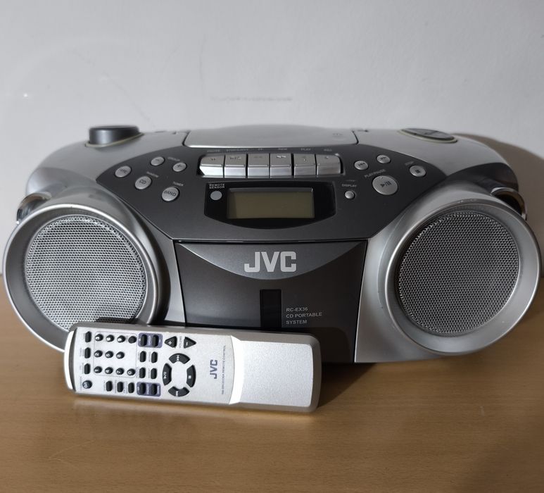 Сиди радио касетофон JVC