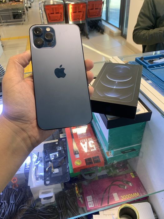 Iphone 12 pro Max 128 гб сост идеал