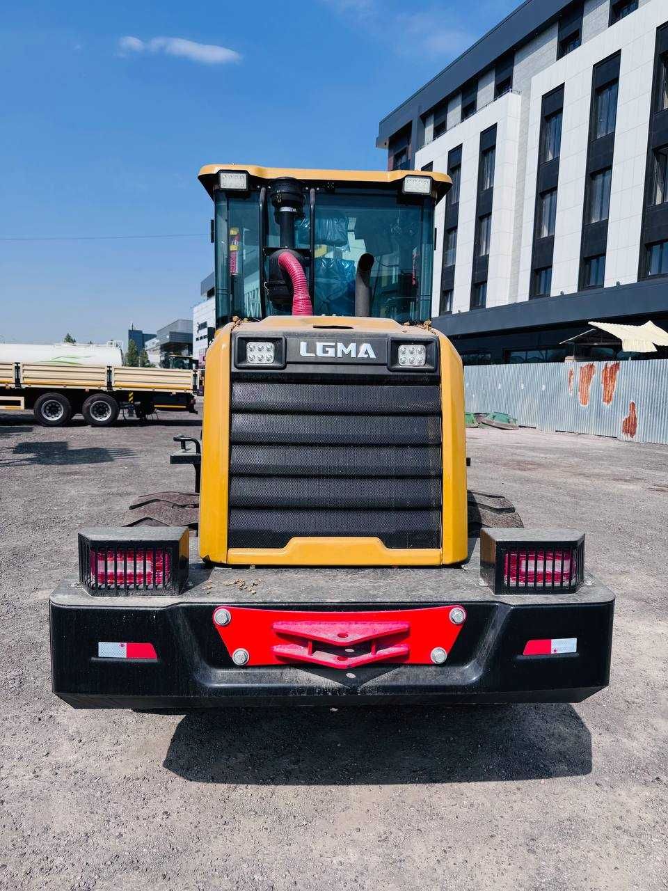 Погрузчик Lugong LM 938
