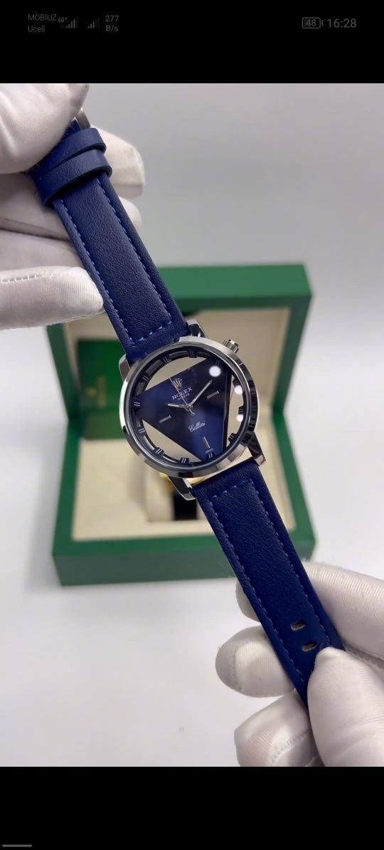 Peramida Uslubidagi ROLEX Klassik

 Rolex soatining uch burchak fasoni