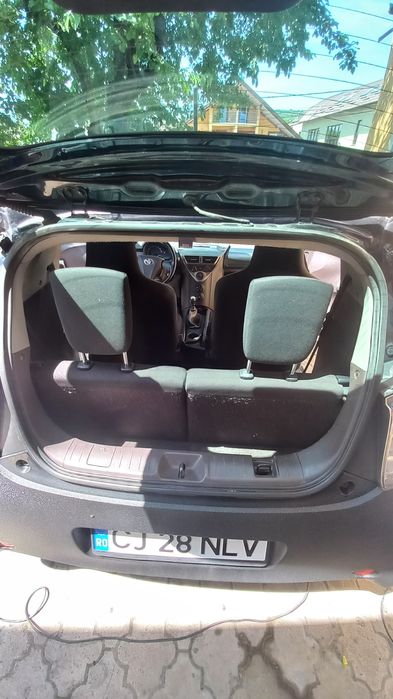 Toyota iq 1.0 2009