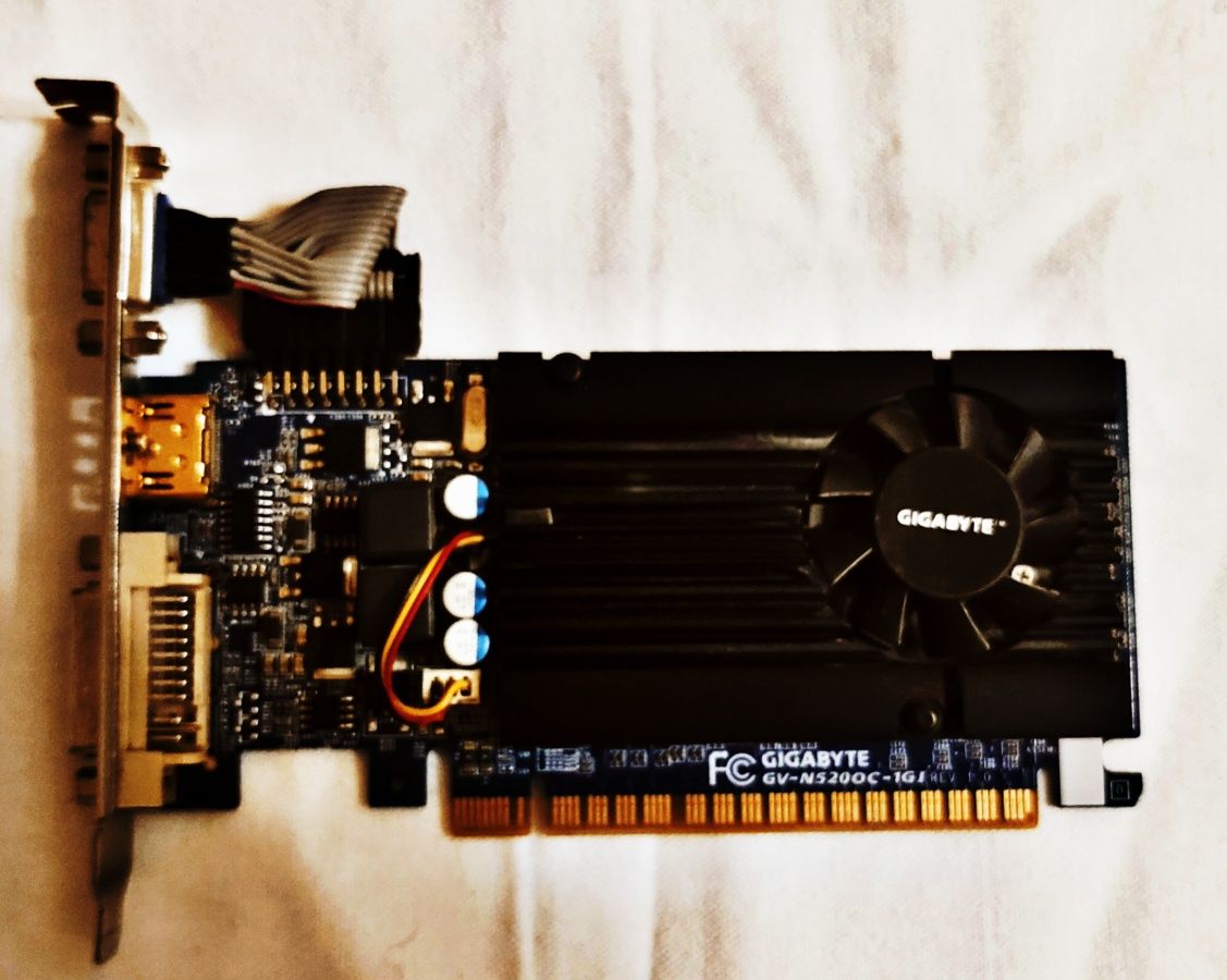 Видеокарта  NVIDIA