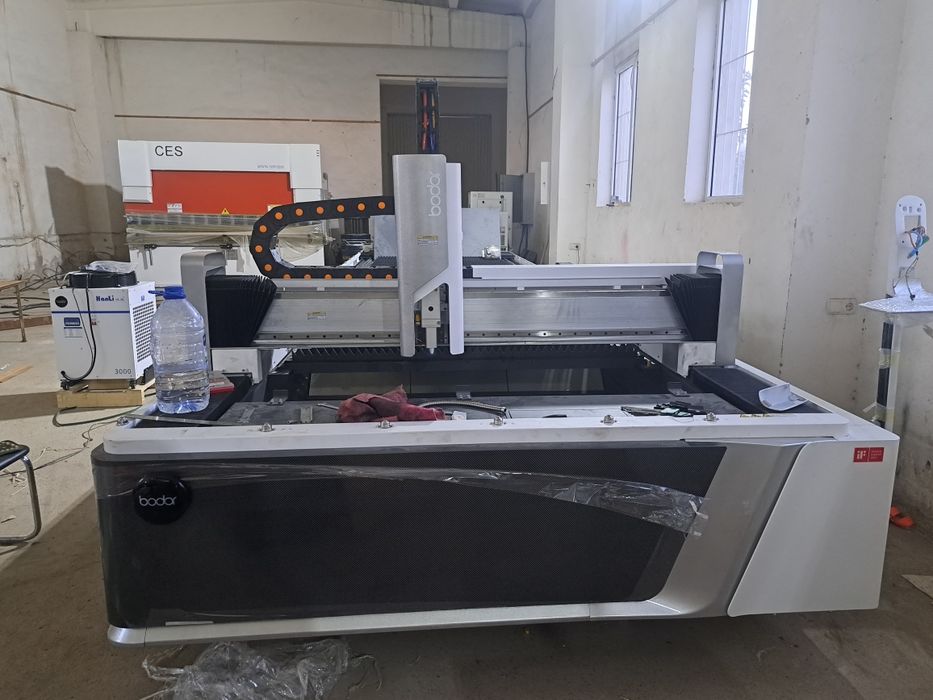 Lazer xizmati Tel qlingla