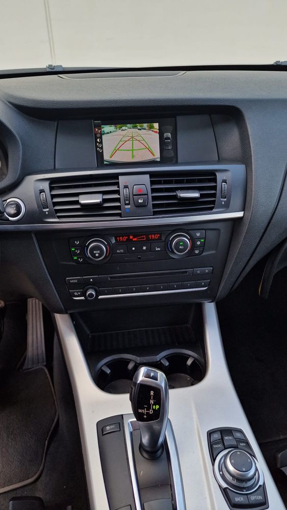 BMW X3 4x4 Automat/Bi-xenon/Clima/Camera/DPF activ