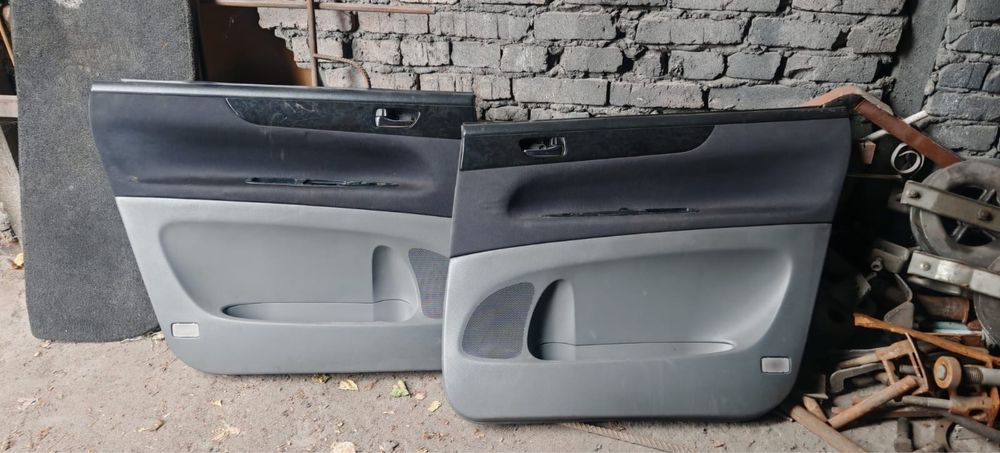 Обшивки ipsum 2 поколение рестайлинг