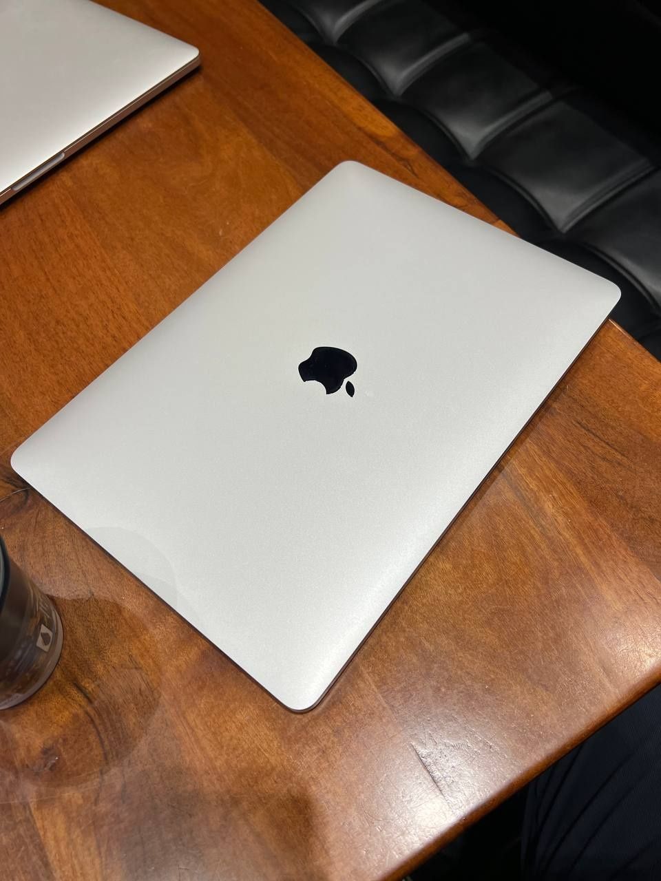 MacBook Pro M1 SKIDKA
