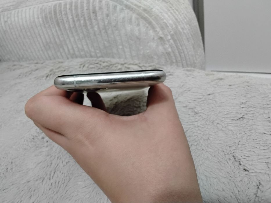 Iphone11 trebuie schimbat displayul