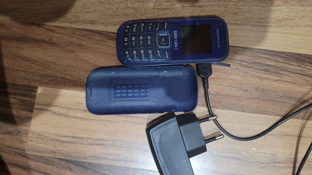 Telefoane cu incarcator