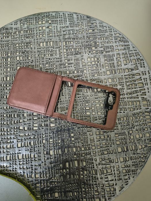 Husă Samsung z flip 5 piele și plastic cauciucat