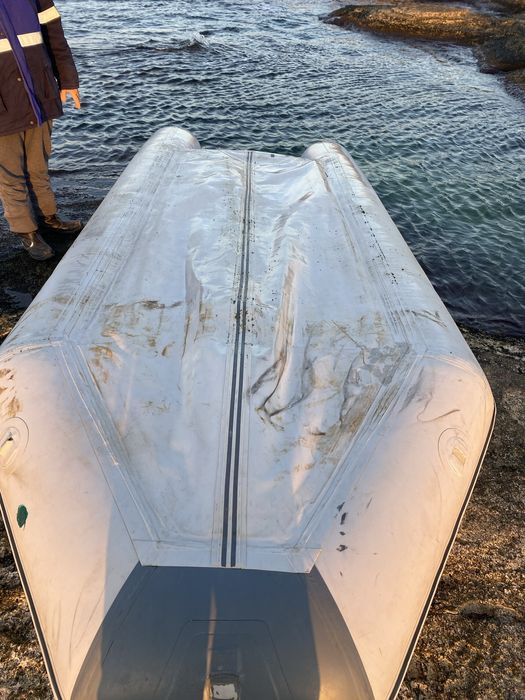 Надувная лодка с мотором 4х тактный