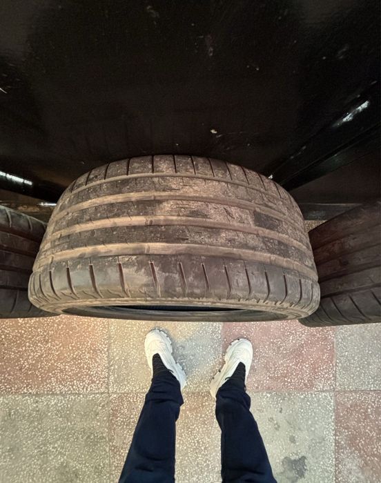 Anvelope Vara Bridgestone 245/40/19 DOT 2024