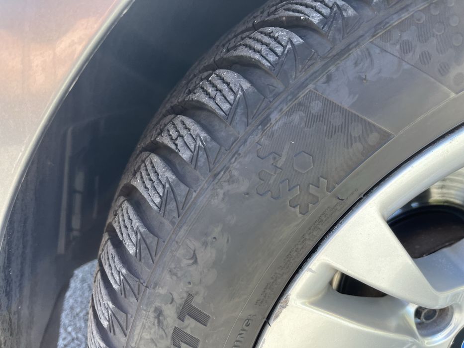 BMW 318D 2.0 Двигателят и ходовата част са без никакви проблеми