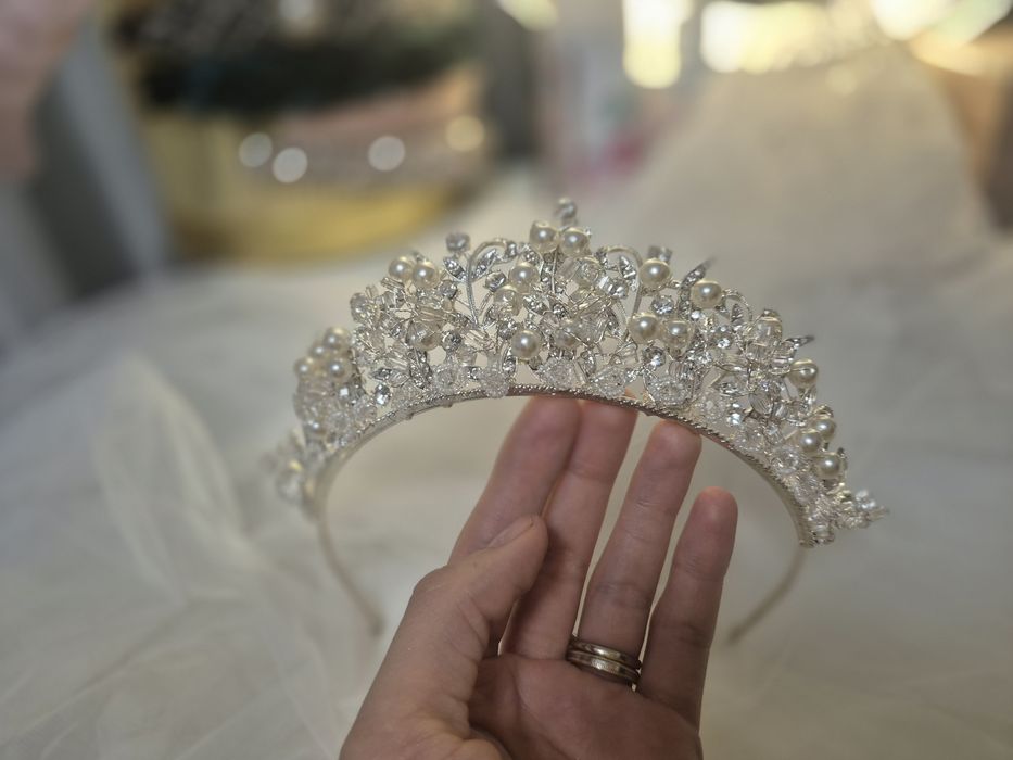 Vând rochie de mireasă