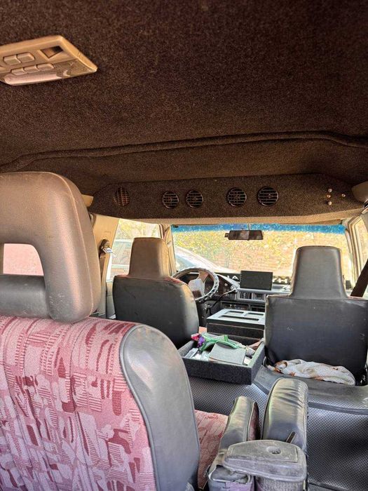 Продается Минивэн Mitsubishi L 300 турбо дизель 8 мест, категория "B"