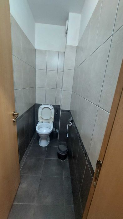 СОБСТВЕНИК продава 3-стаен апартамент до Окръжна Болница