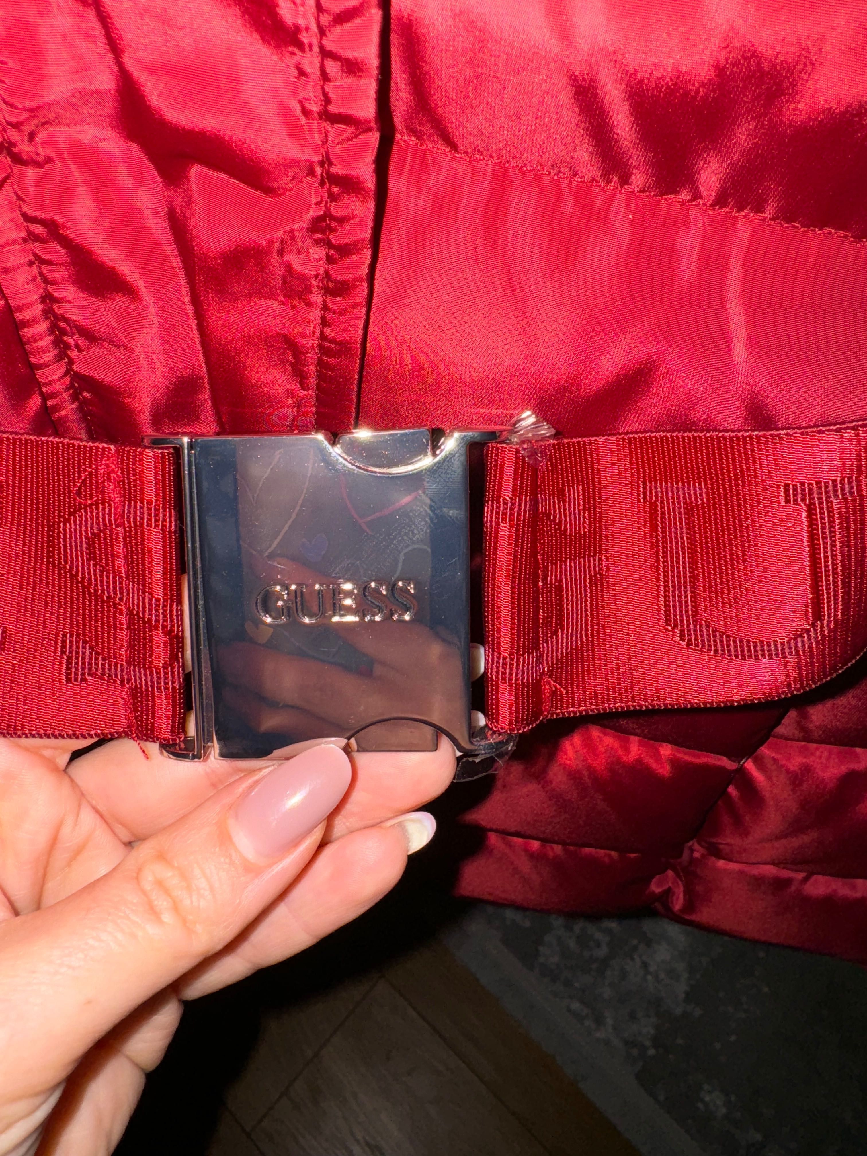 Geaca dama Guess