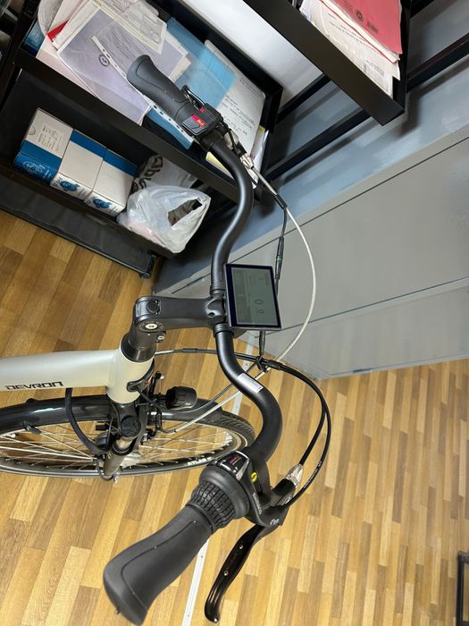 Bicicleta Devron 28200 cu asistenta electrica