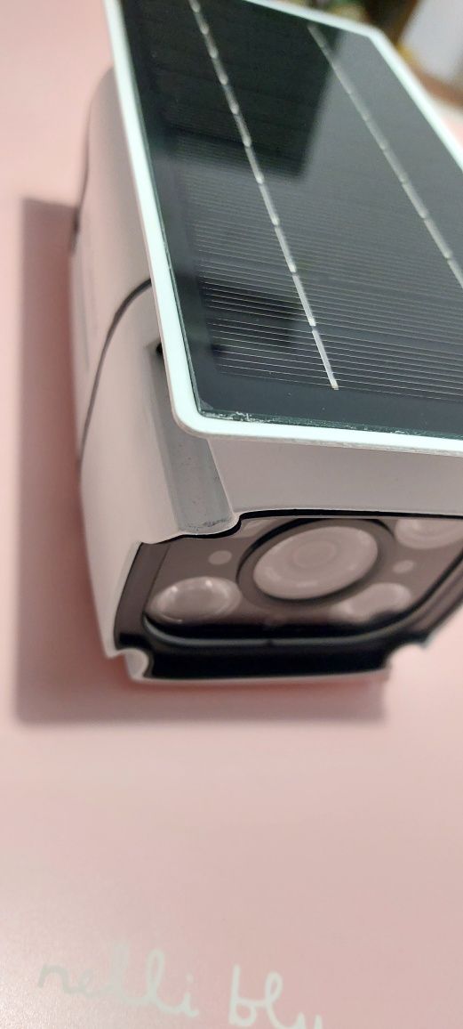 Smart wifi соларна камера за видеонаблюдение