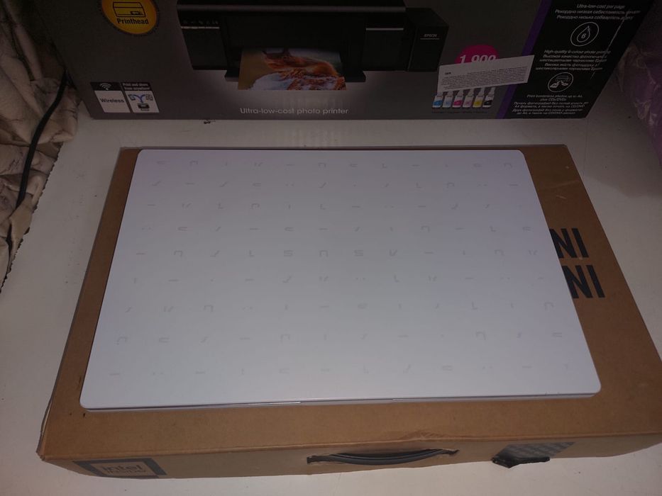 Ноутбук Asus e510