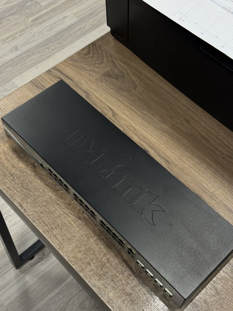 D-Link DES-1210-28/ME/B3B управляемый L2 коммутатор
