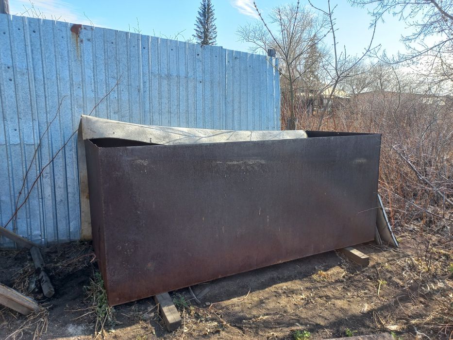 Продам ёмкость род воду