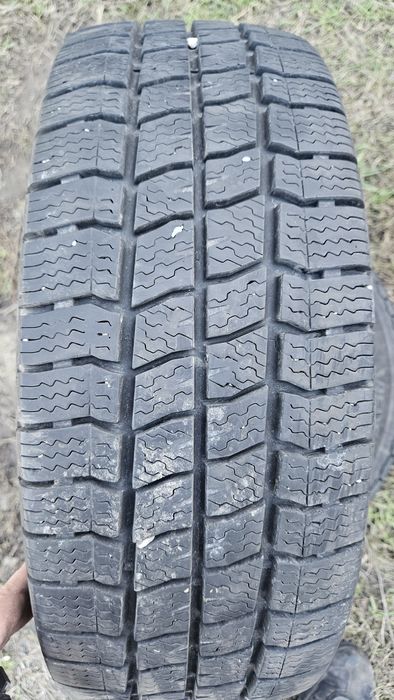 2бр гуми 195 60 16С дот 21 вредещайн