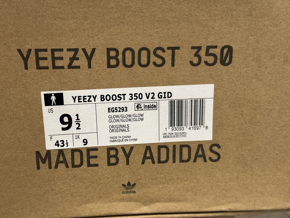 36-45 Yeezy 350 v2 Green Glow