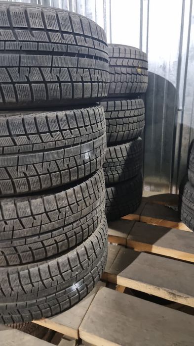 Зимние шины в ассортименте 215/45/17