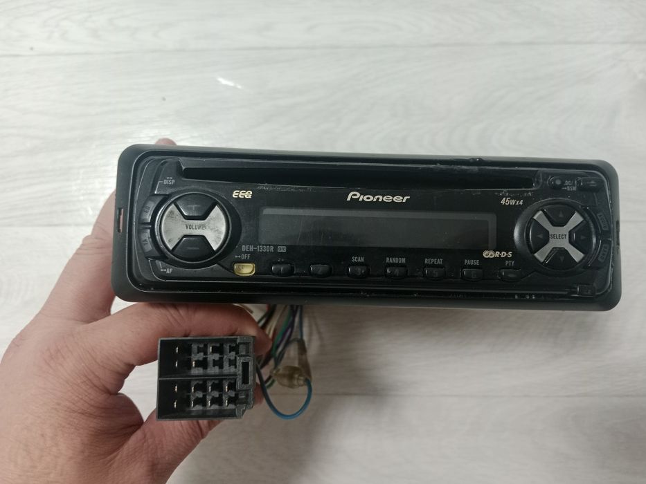 Продам магнитолу