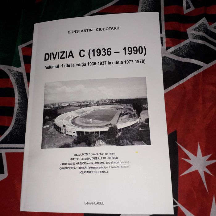 DIVIZIA B + DIVIZIA C - cărți de fotbal