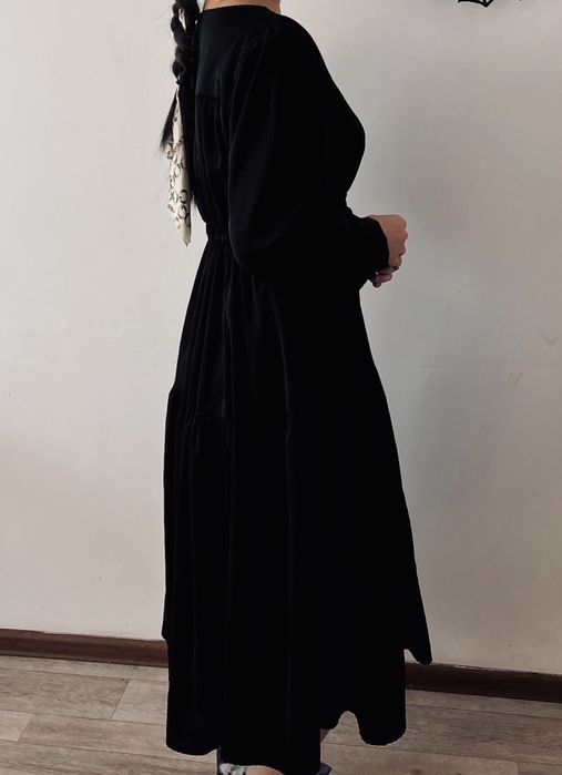 Черное платье