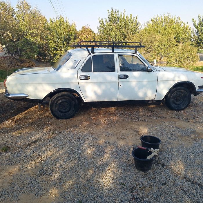 Vaz2108 Lada va VOLGA 24 10