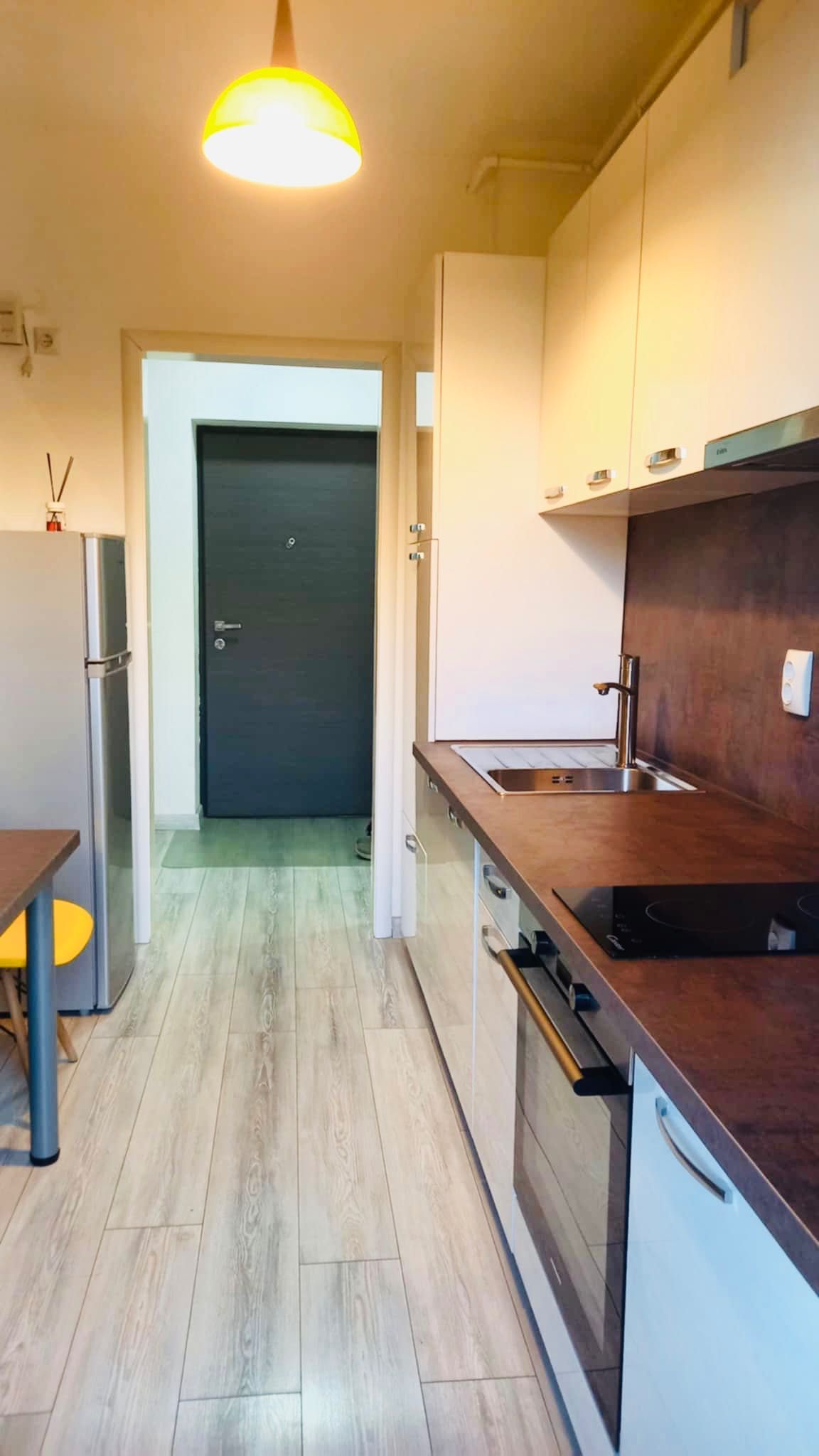 Particular inchiriez apartament metrou Grozavesti, Orhideea spa