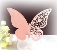 Пеперудки за чаша - чудесна украса за сватбена маса