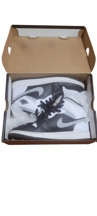 Air Jordan 1 Mid