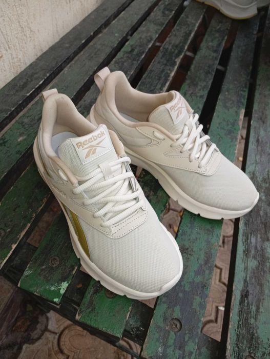 Reebok pantofi sport dama 100% Originali masura 38