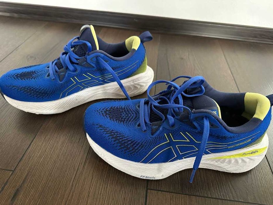 Asics Gel-Cumulus nr 42