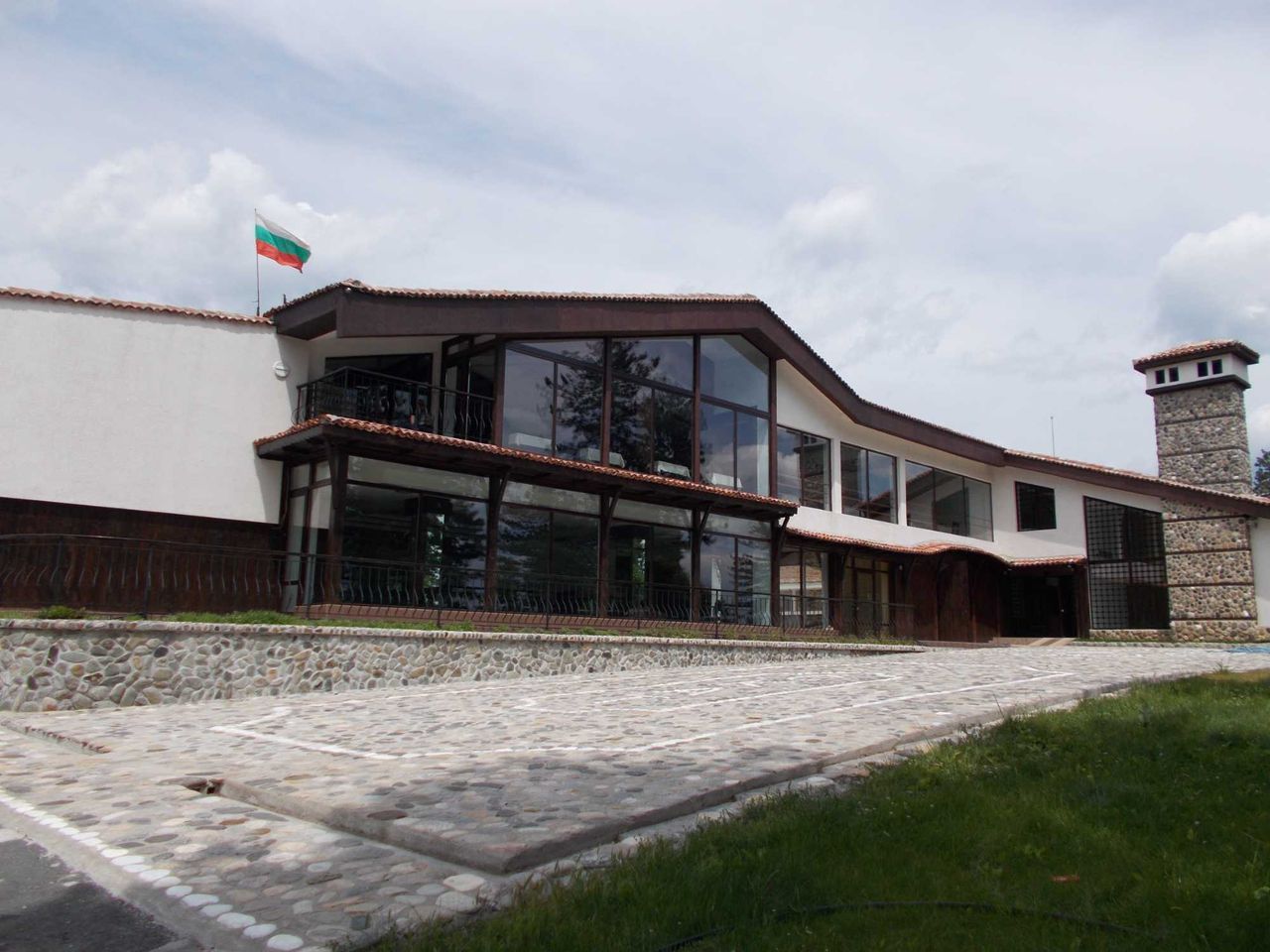 Дава се под наем Едностаен апартамент в Малко Търново - 15 кв.м за 20.4 € - Снимка #1