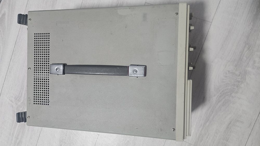 Осциллогрф Leader 8040