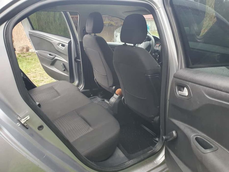 Peugeot 301 - 1.5 diesel // 2020 // colantat Bolt