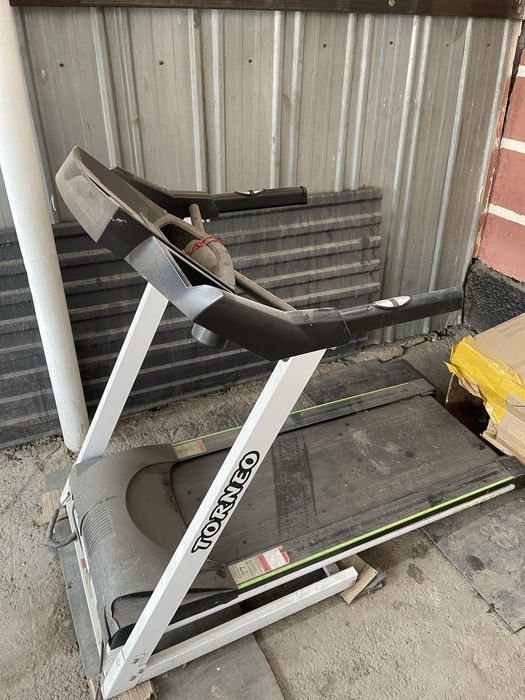 Продам беговую дорожку